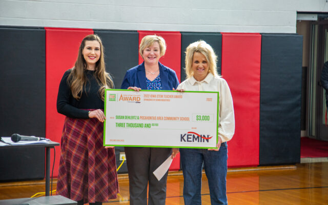 Pocahontas Teacher Honored for Her Commitment and Passion for STEM