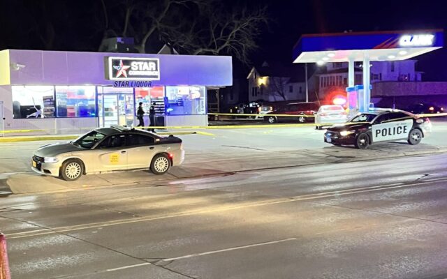 Fort Dodge Police Search For Two People Following Shooting